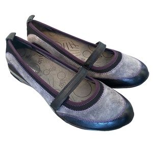 Hush Puppies Grey Suede, Purple and Black Leather Slip On with Velcro Strap 9.5
